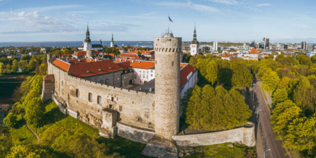 Pikk Hermann ja Toompea loss