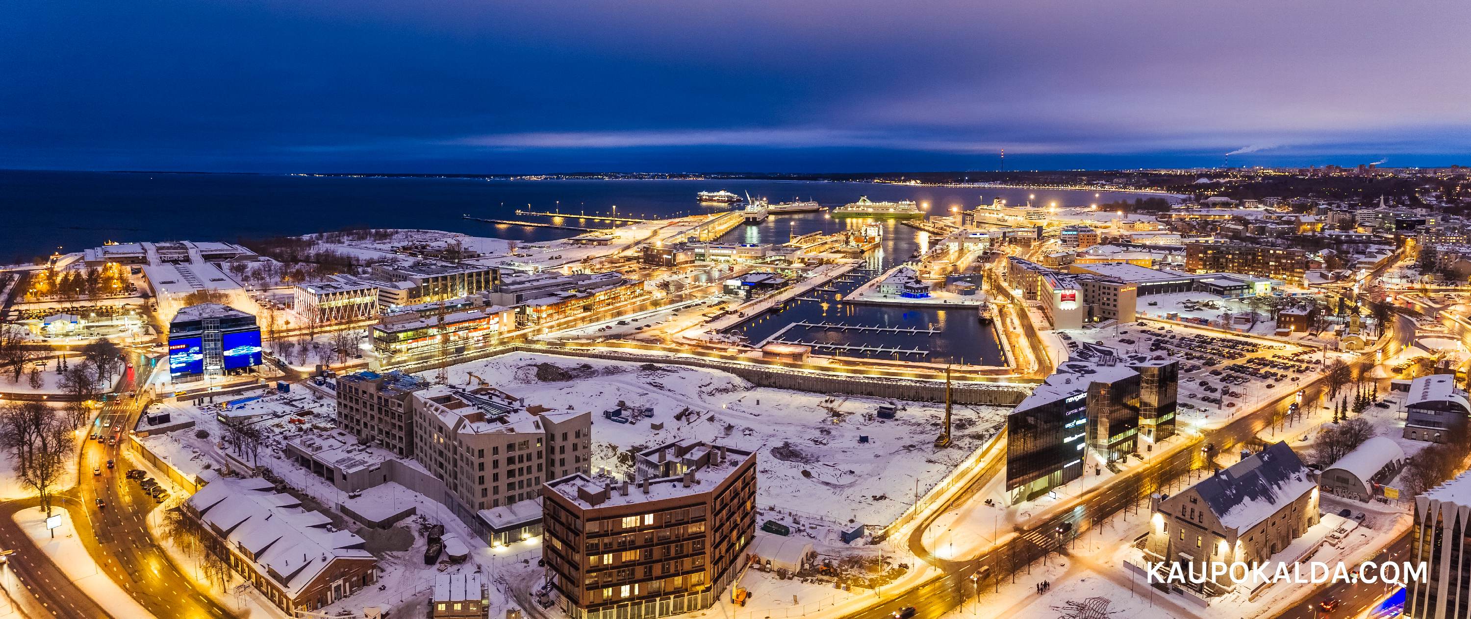 Talvine sadamaala öös