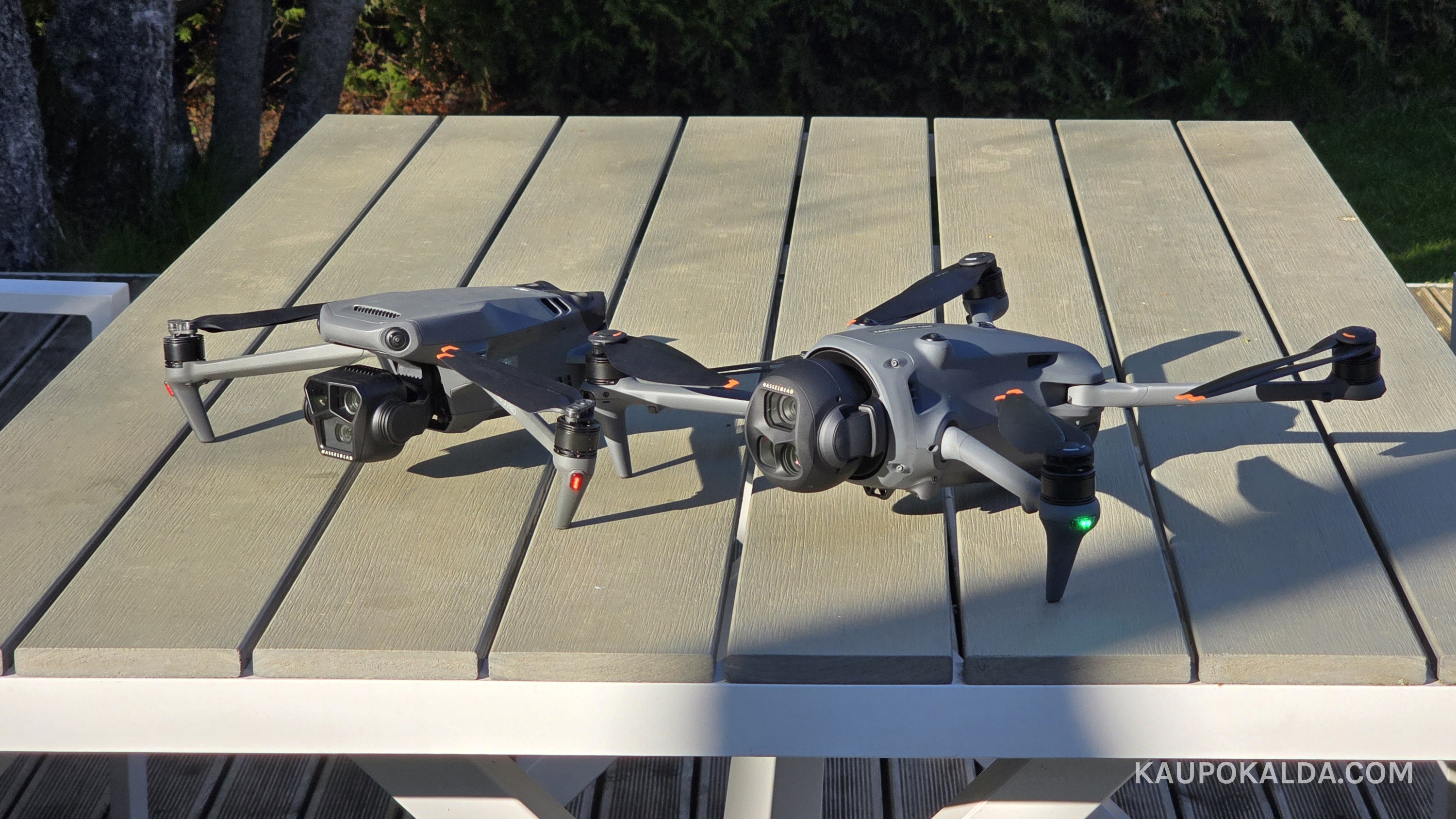 Dji Mavic 3 Pro vs Dji Mavic 4 pro suuruste võrdlus